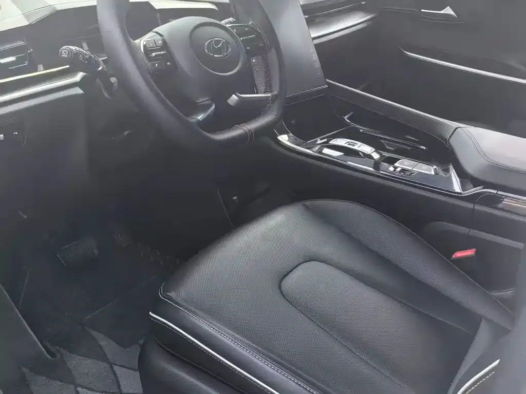 Hyundai Custo 2024 из CN, фото 4