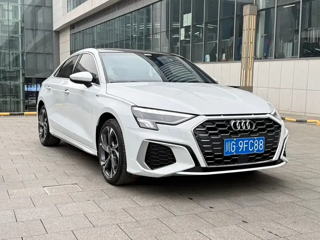 Audi A3 — фото 7