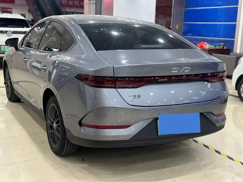 BYD Qin PLUS 2025 из CN, фото 2