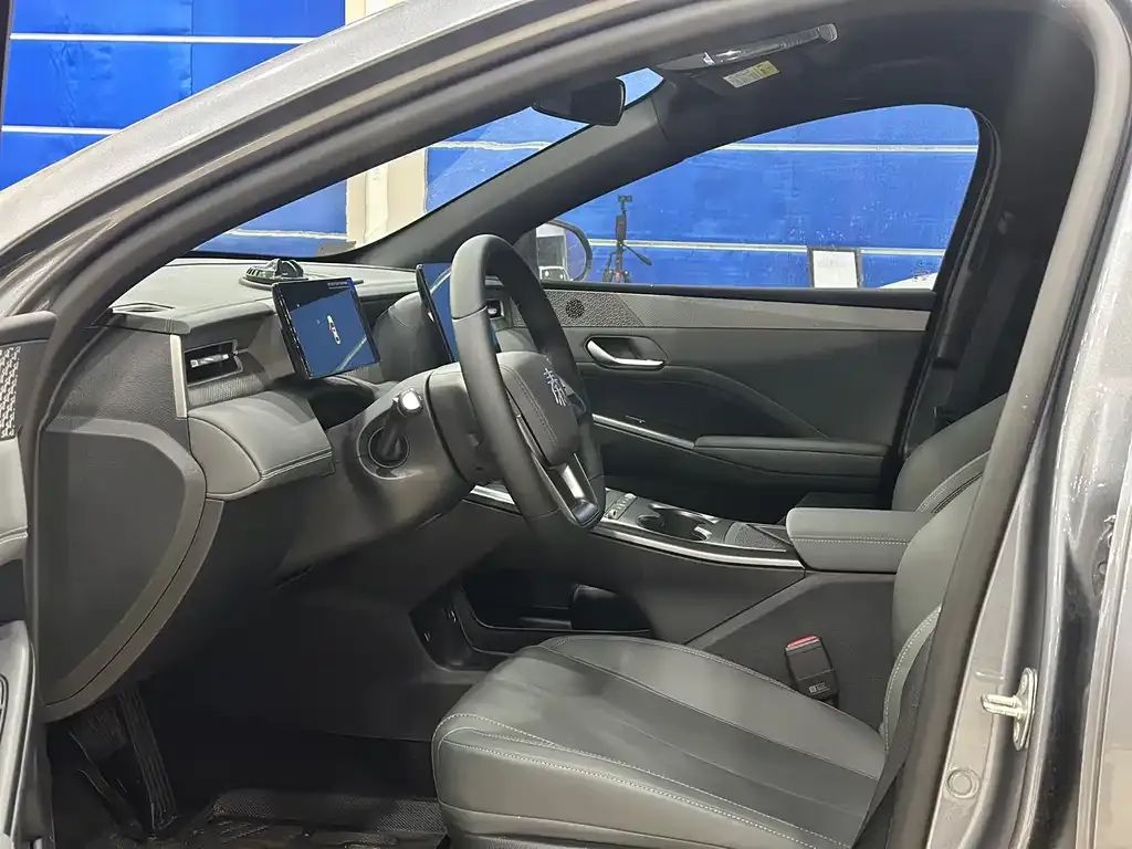 BYD Qin PLUS 2025 из CN, фото 6
