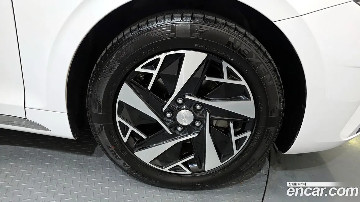 Hyundai Grandeur 2022 из KR, фото 3