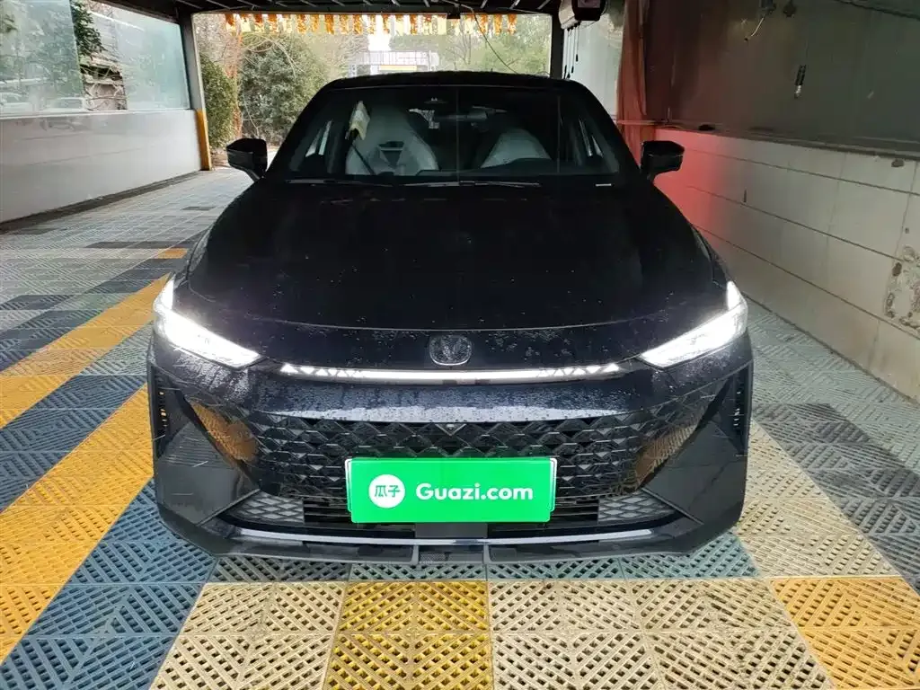 Changan UNI-V iDD 2026 из CN, фото 2