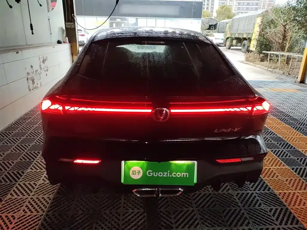Changan UNI-V iDD 2026 из CN, фото 3