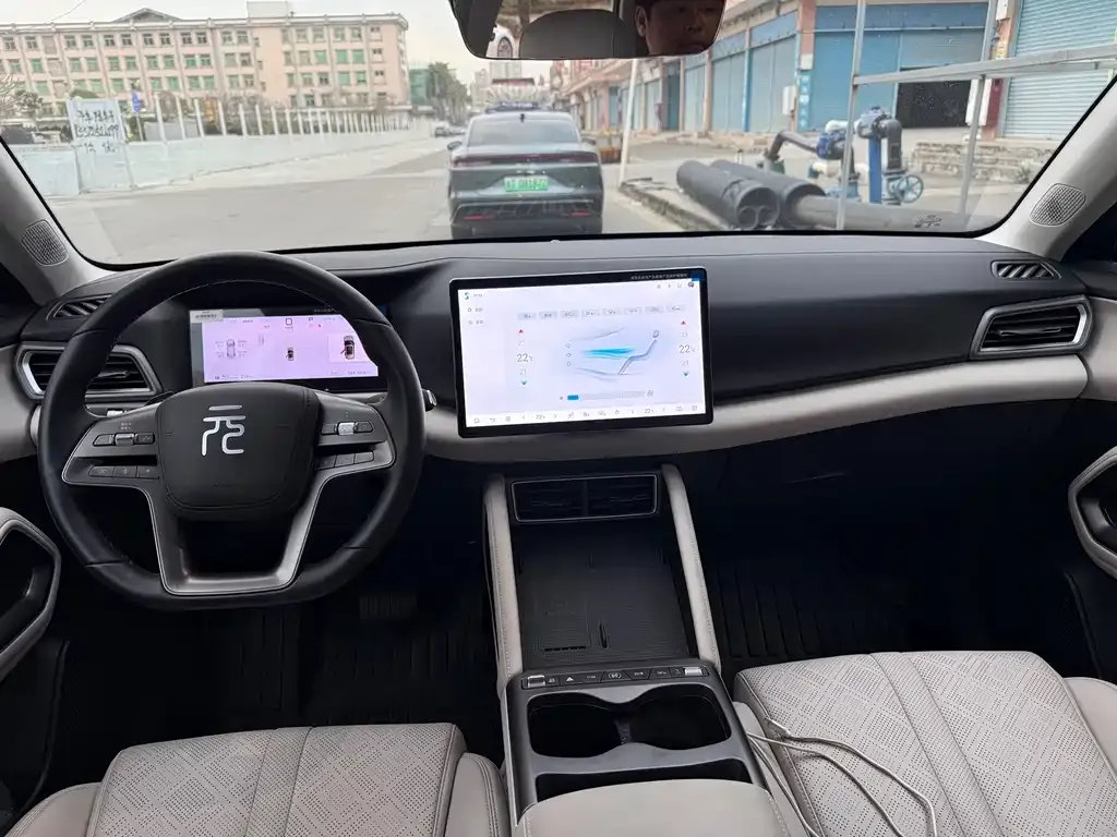 BYD Yuan UP — фото 10