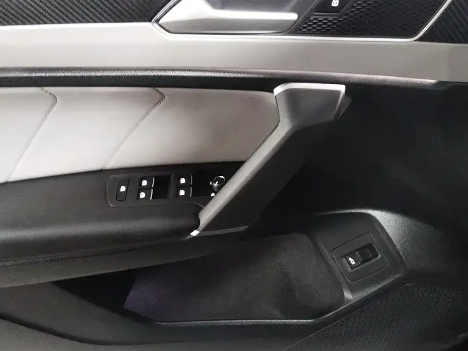 Volkswagen Tayron 2023 из CN, фото 7