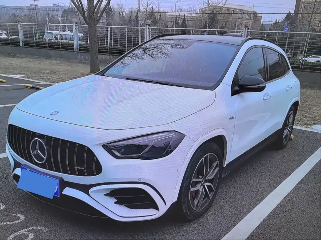 Mercedes-Benz GLA AMG — фото 1