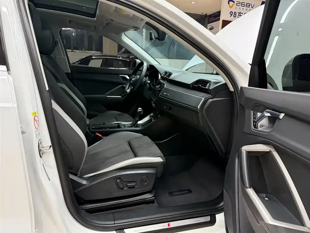 Audi Q3 2022 из CN, фото 9