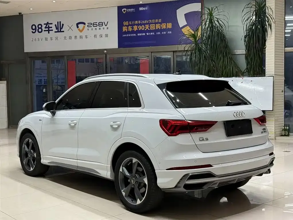 Audi Q3 2022 из CN, фото 5