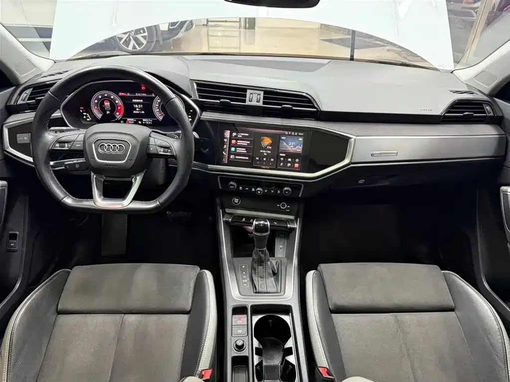 Audi Q3 2022 из CN, фото 8