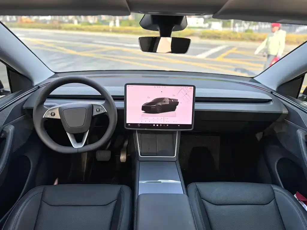 Tesla Model Y 2025 из CN, фото 5