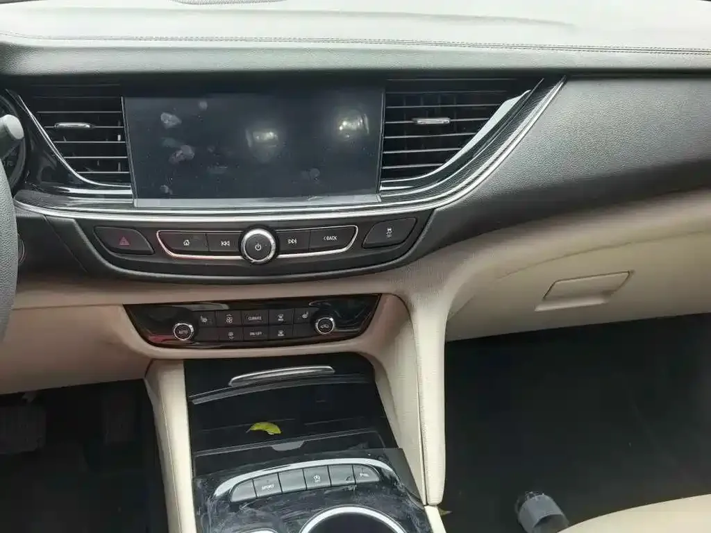 Buick Regal — фото 2