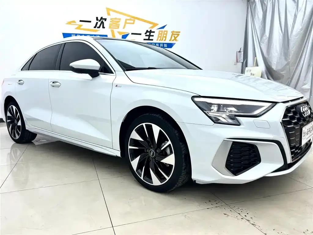 Audi A3 2024 из CN, фото 4
