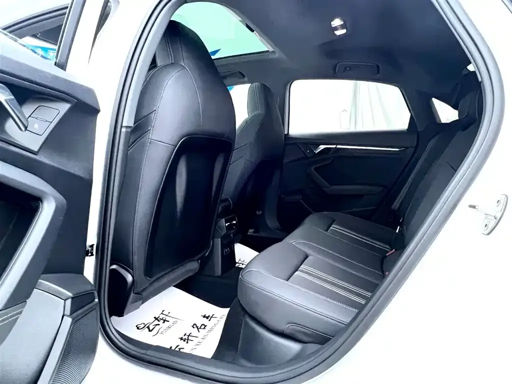 Audi A3 2024 из CN, фото 7