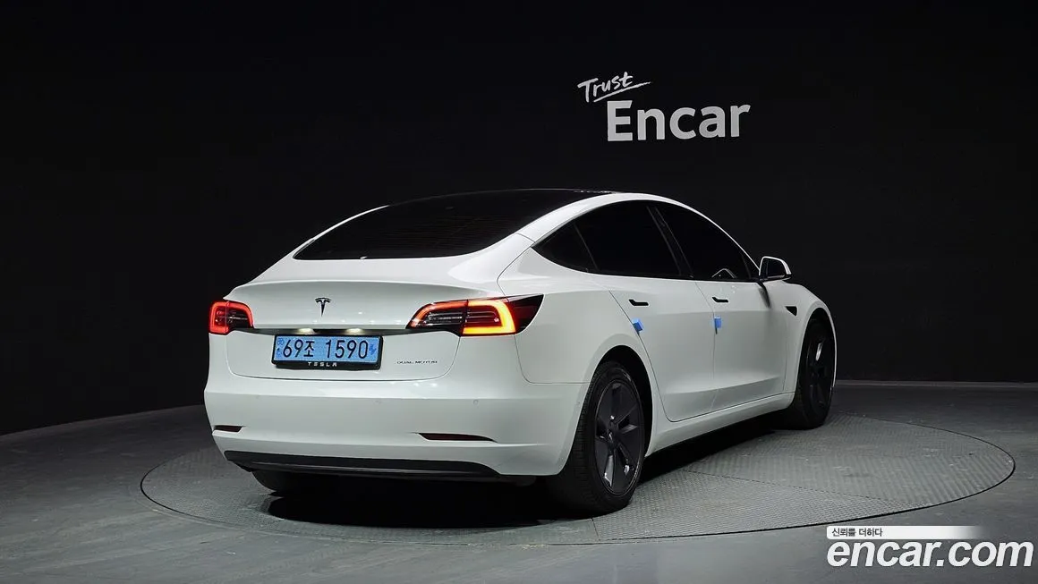 Tesla Model 3 2022 из KR, фото 9