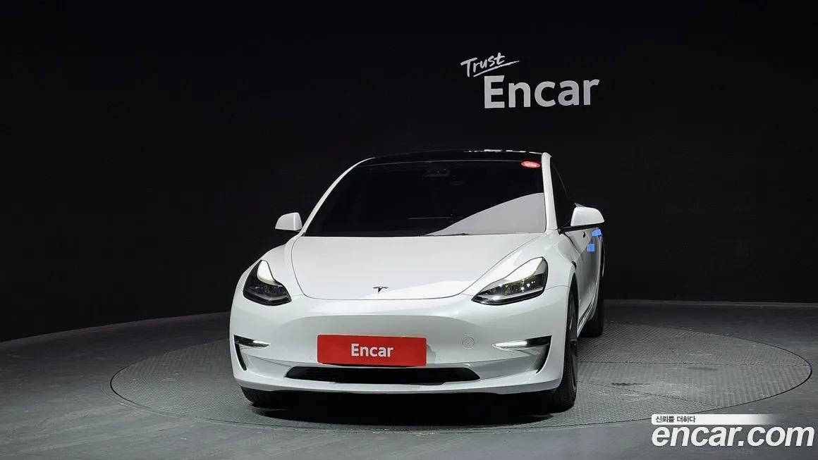 Tesla Model 3 2022 из KR, фото 2