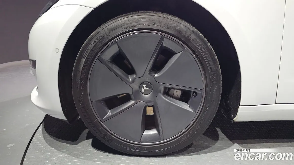 Tesla Model 3 2022 из KR, фото 4