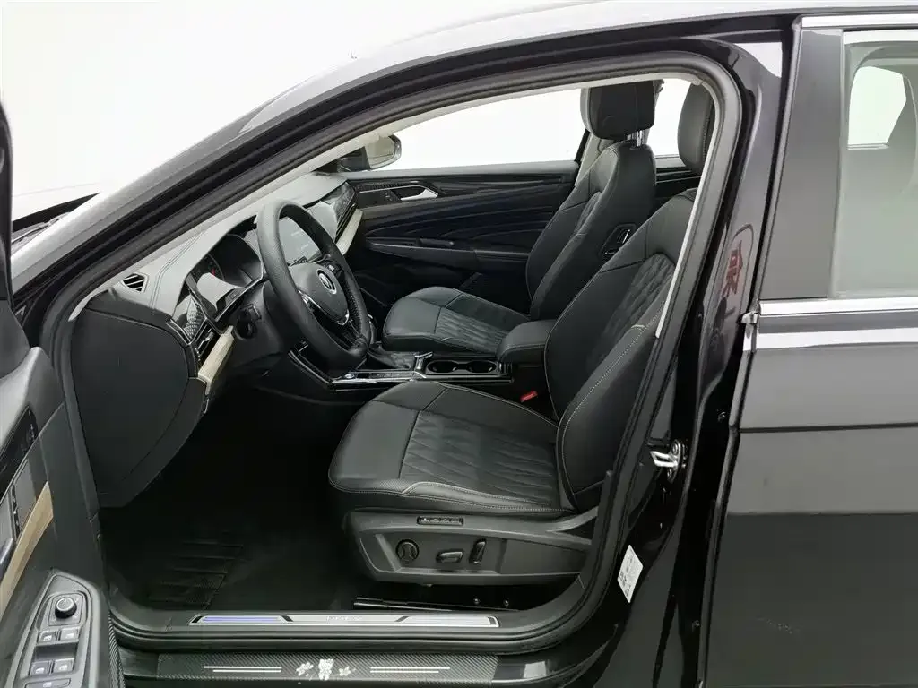 Volkswagen Passat New Energy 2021 из CN, фото 4