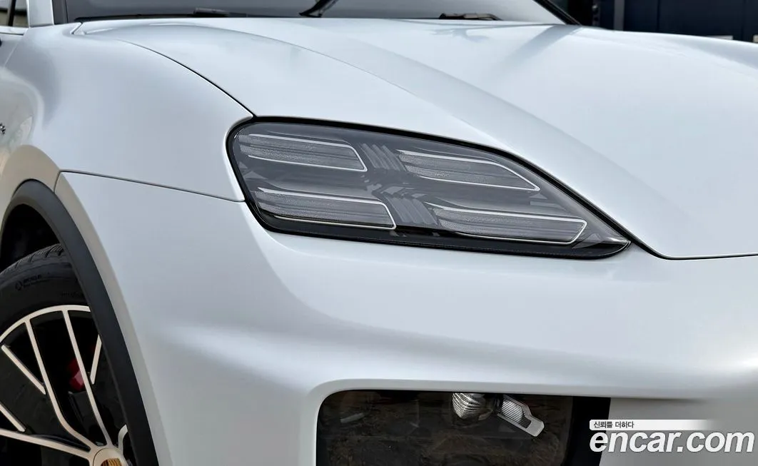 Porsche Macan 2025 из KR, фото 1