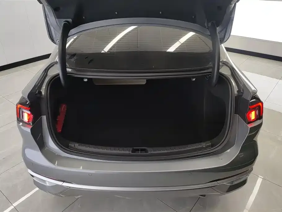 Ford Mondeo 2024 из CN, фото 3