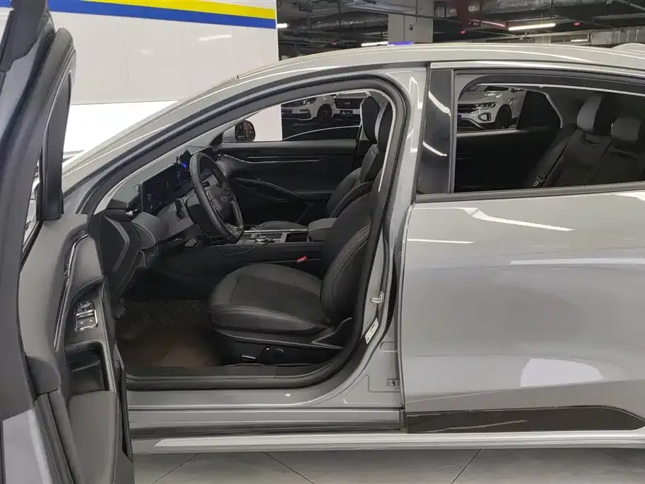 Ford Mondeo 2024 из CN, фото 8
