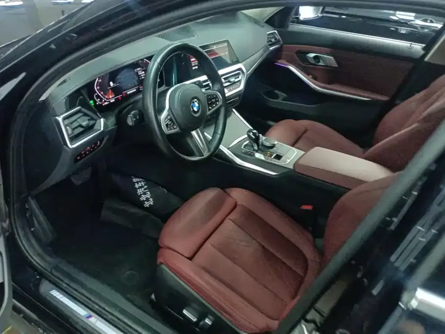 BMW 3 Series 2022 из CN, фото 2
