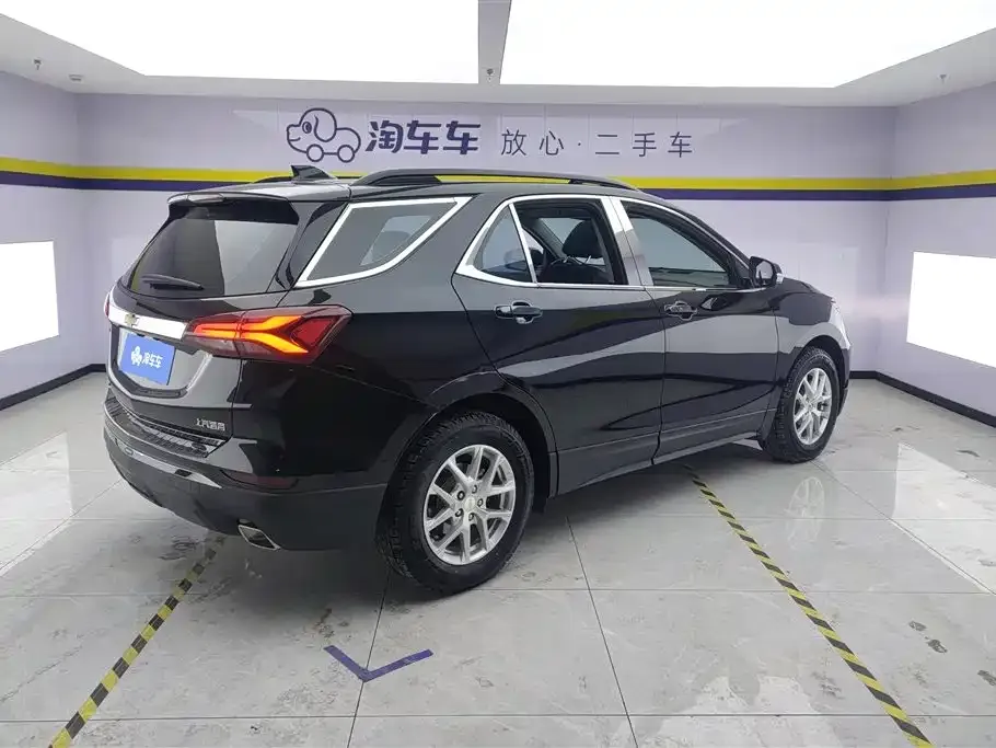 Chevrolet Equinox 2022 из CN, фото 3