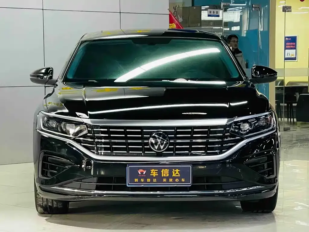 Volkswagen Passat 2023 из CN, фото 9
