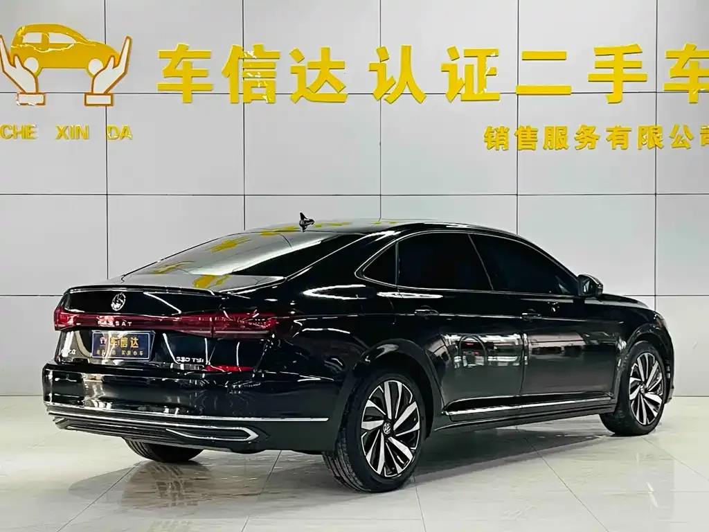 Volkswagen Passat 2023 из CN, фото 5