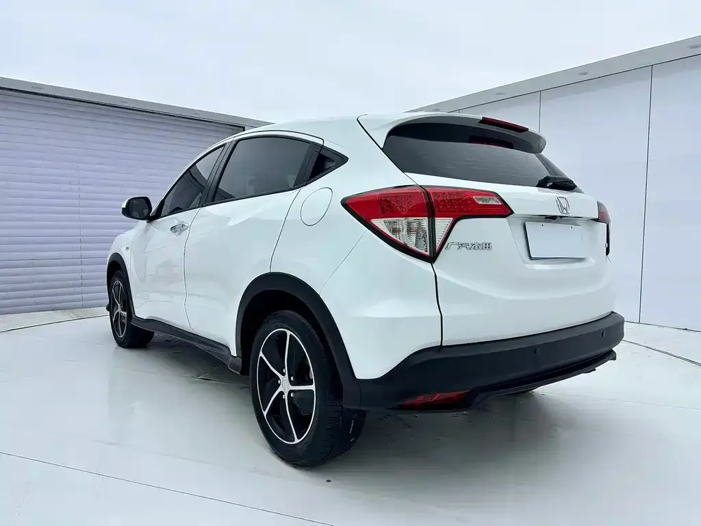 Honda Vezel 2021 из CN, фото 4
