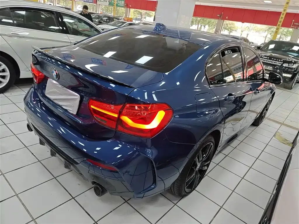 BMW 1 Series 2022 из CN, фото 10