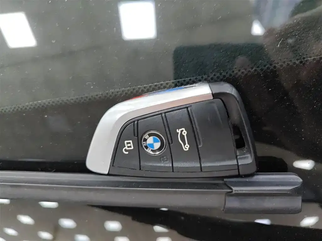 BMW 1 Series 2022 из CN, фото 3