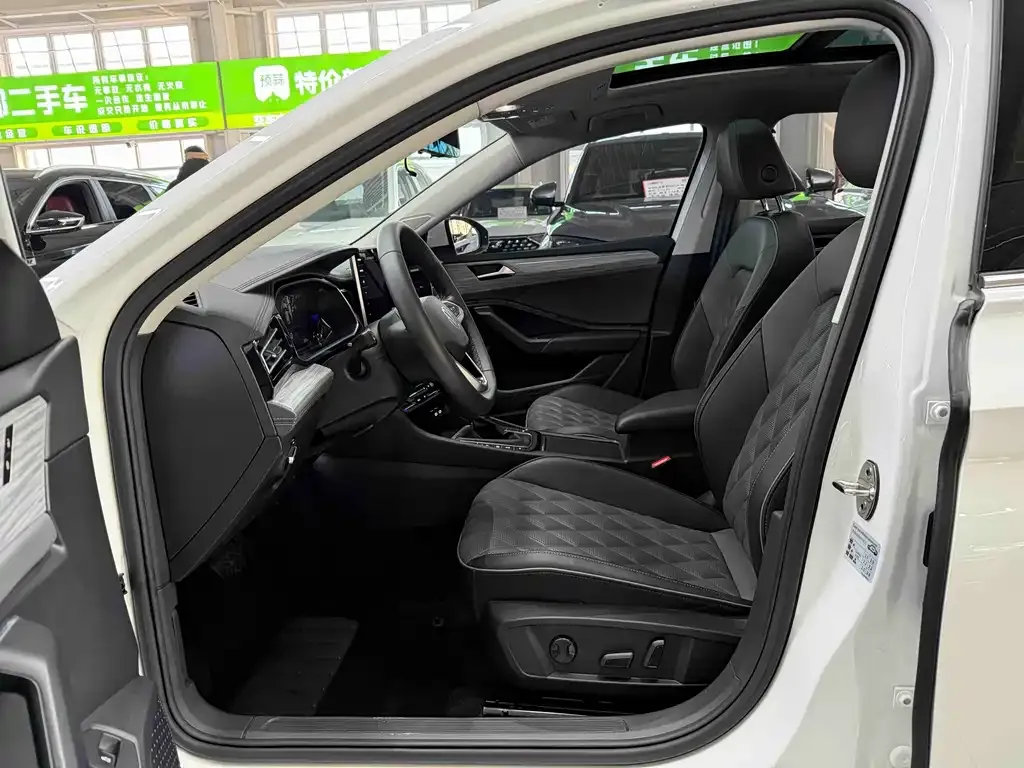 Volkswagen Sagitar 2022 из CN, фото 3