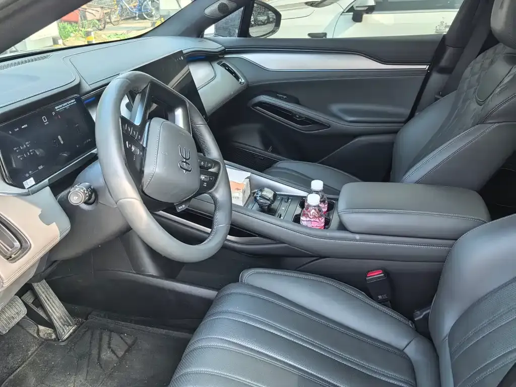 BYD L EV 2025 из CN, фото 3