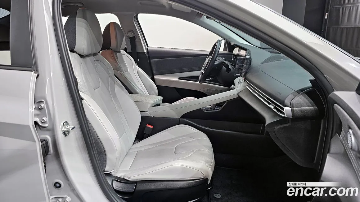 Hyundai AVANTE 2021 из KR, фото 9
