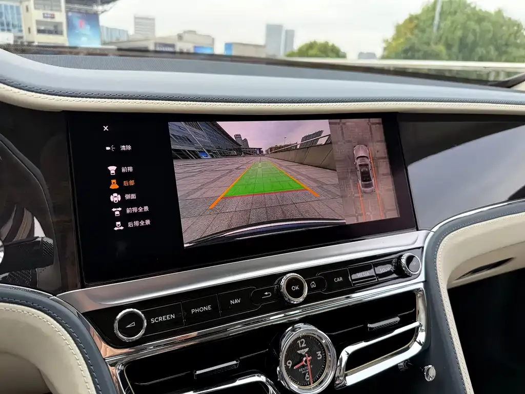 Bentley Flying Spur PHEV 2022 из CN, фото 4