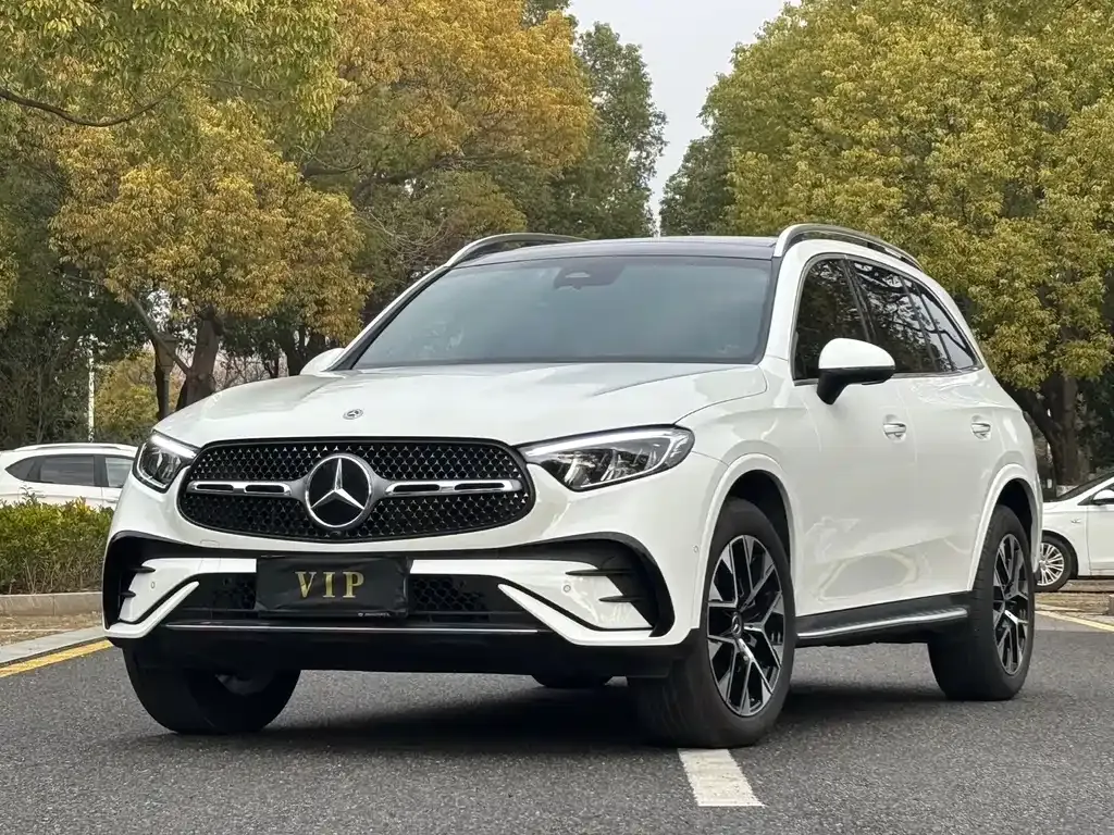 Mercedes-Benz GLC — фото 1