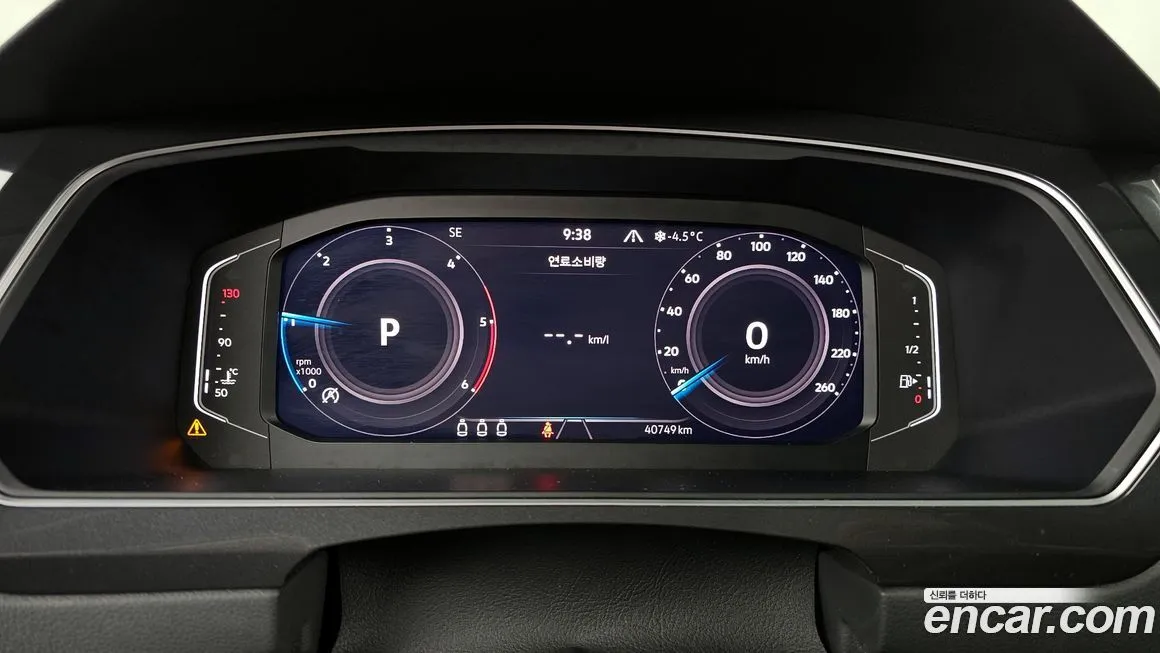 Volkswagen Tiguan — фото 5