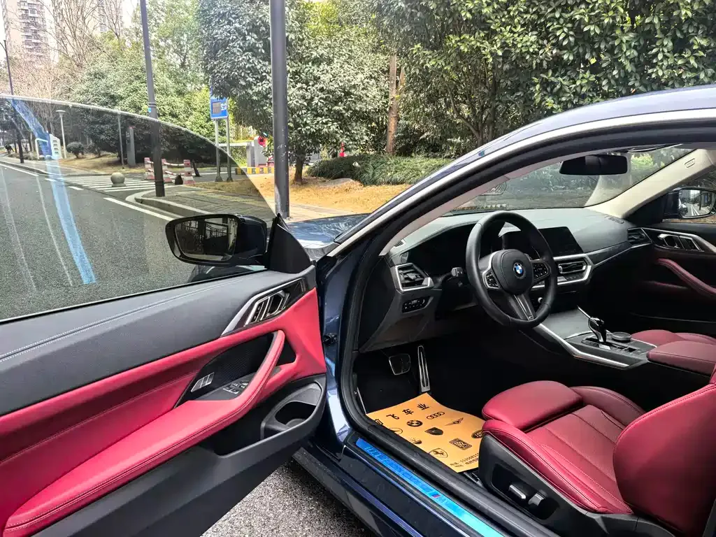 BMW 4 Series 2023 из CN, фото 9