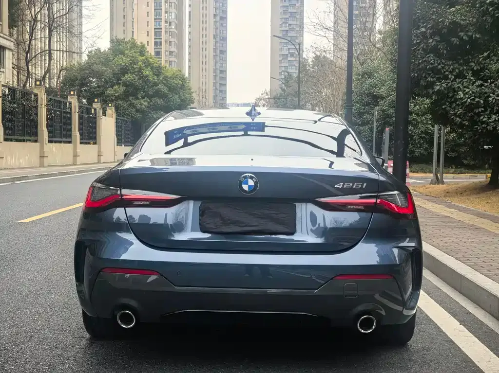 BMW 4 Series 2023 из CN, фото 10
