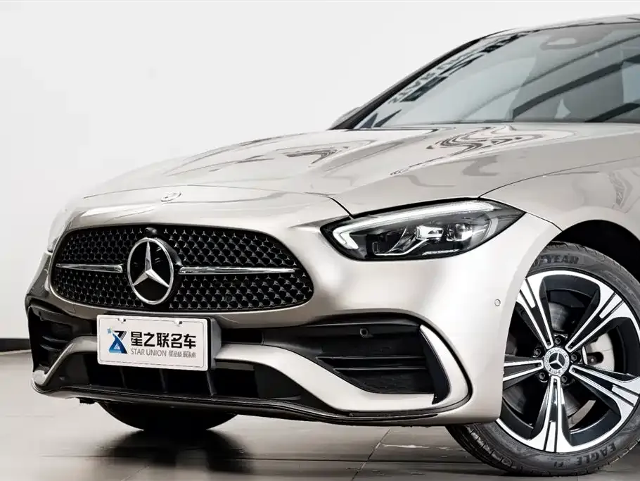 Mercedes-Benz C-Class — фото 10