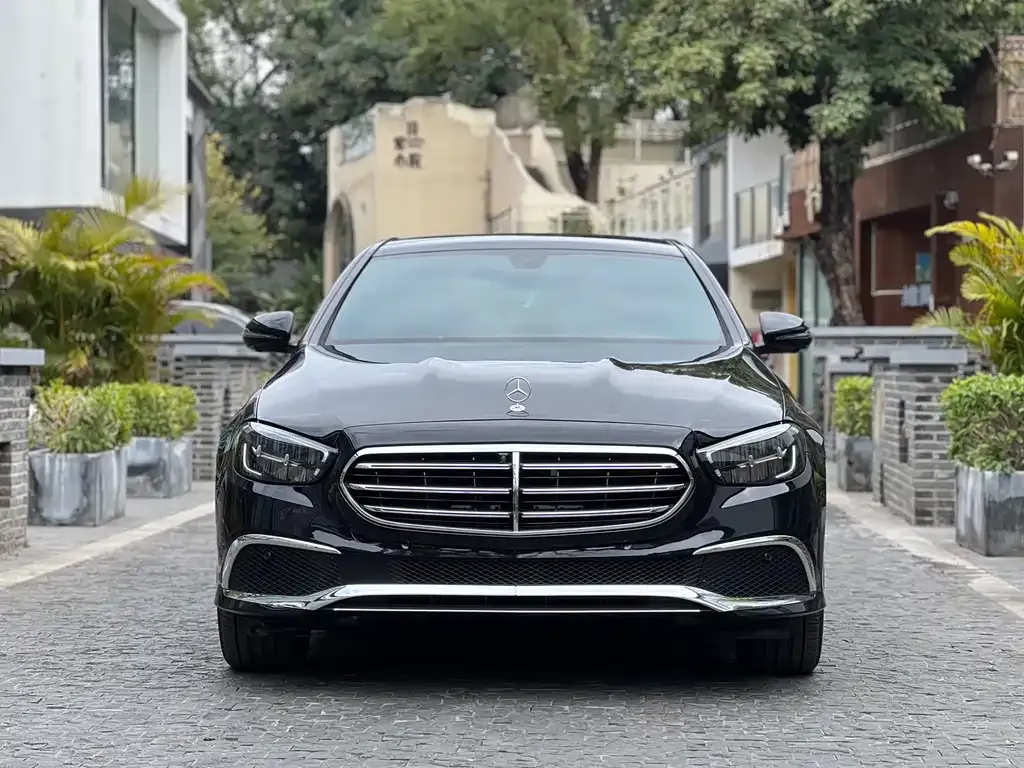 Mercedes-Benz E-Class 2022 из CN, фото 1