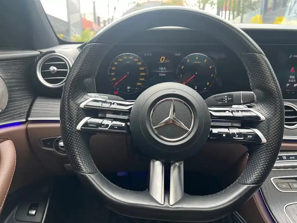 Mercedes-Benz E-Class 2022 из CN, фото 3