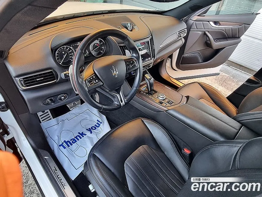 Maserati Levante 2022 из KR, фото 8