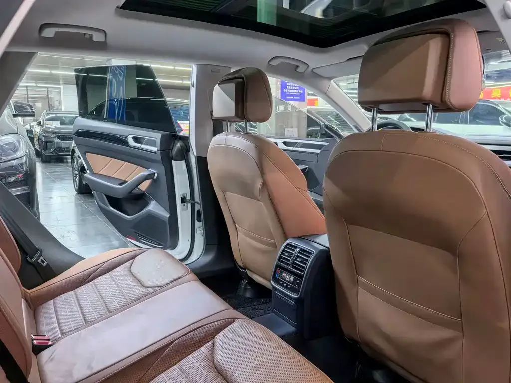 Volkswagen CC 2021 из CN, фото 7