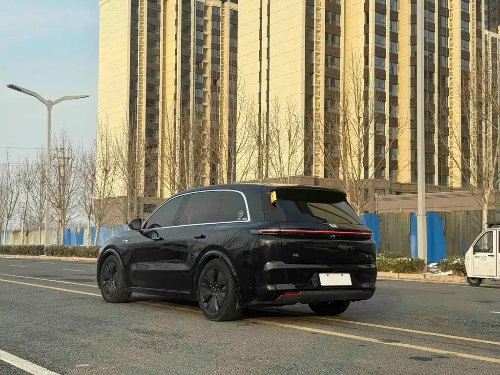 Li Auto L8 2024 из CN, фото 5