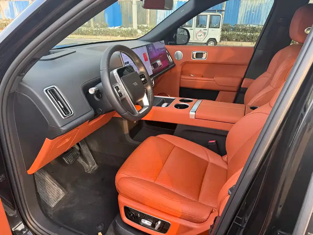 Li Auto L8 2024 из CN, фото 3