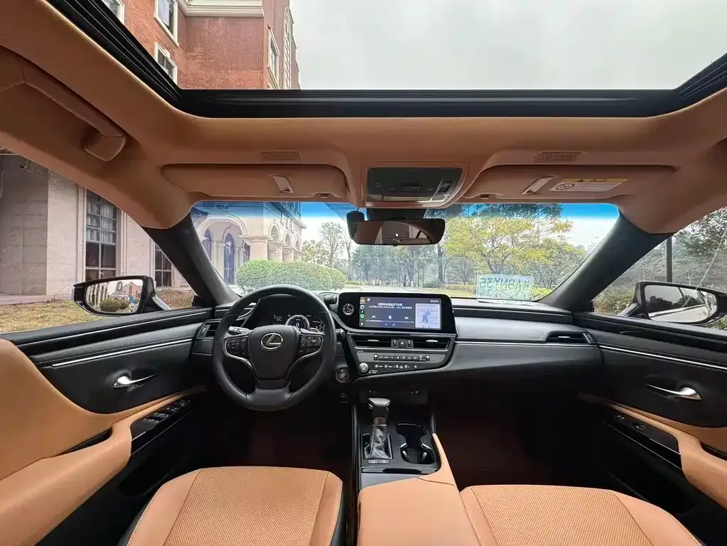 Lexus ES 2024 из CN, фото 3