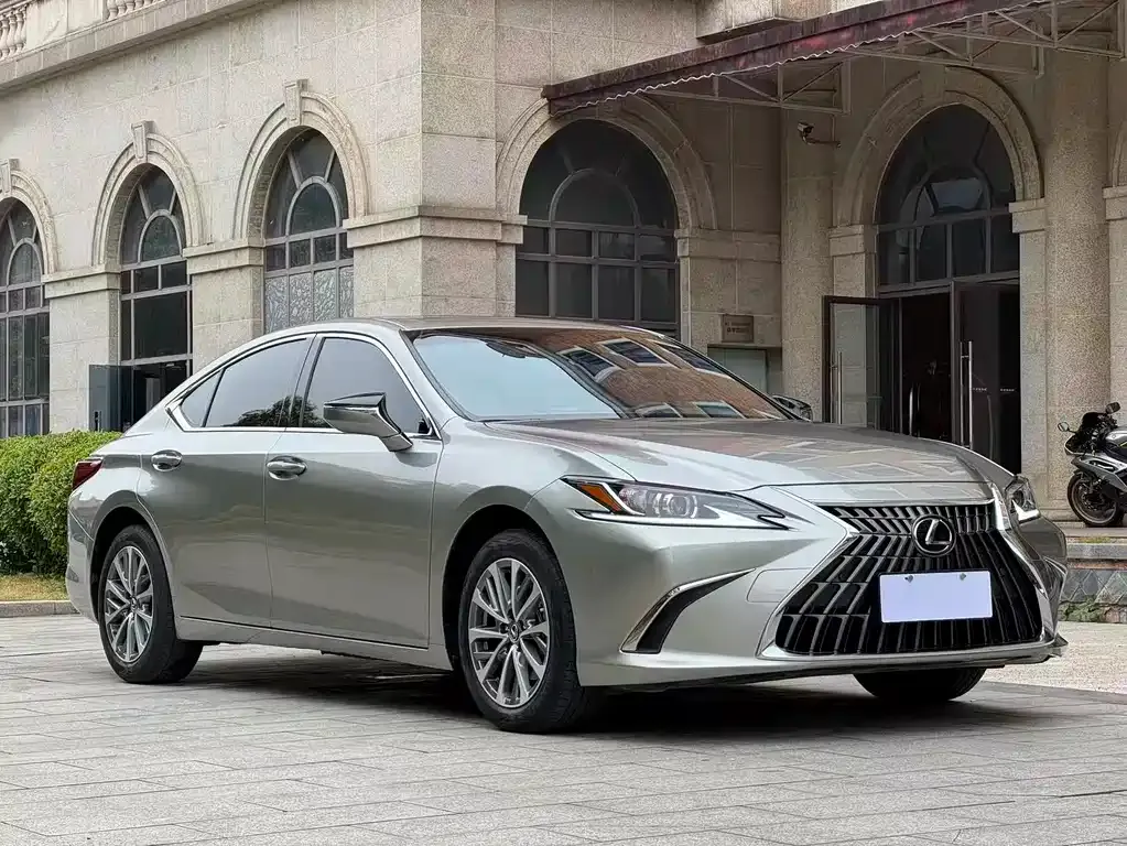 Lexus ES 2024 из CN, фото 7