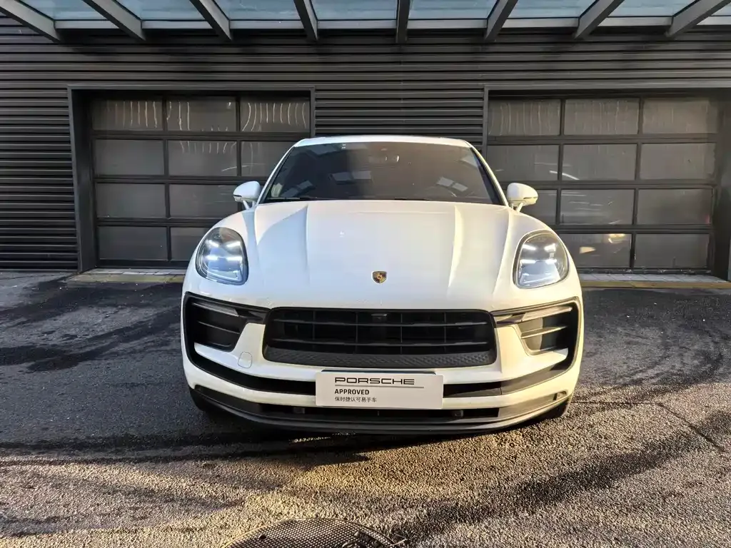 Porsche Macan — фото 8
