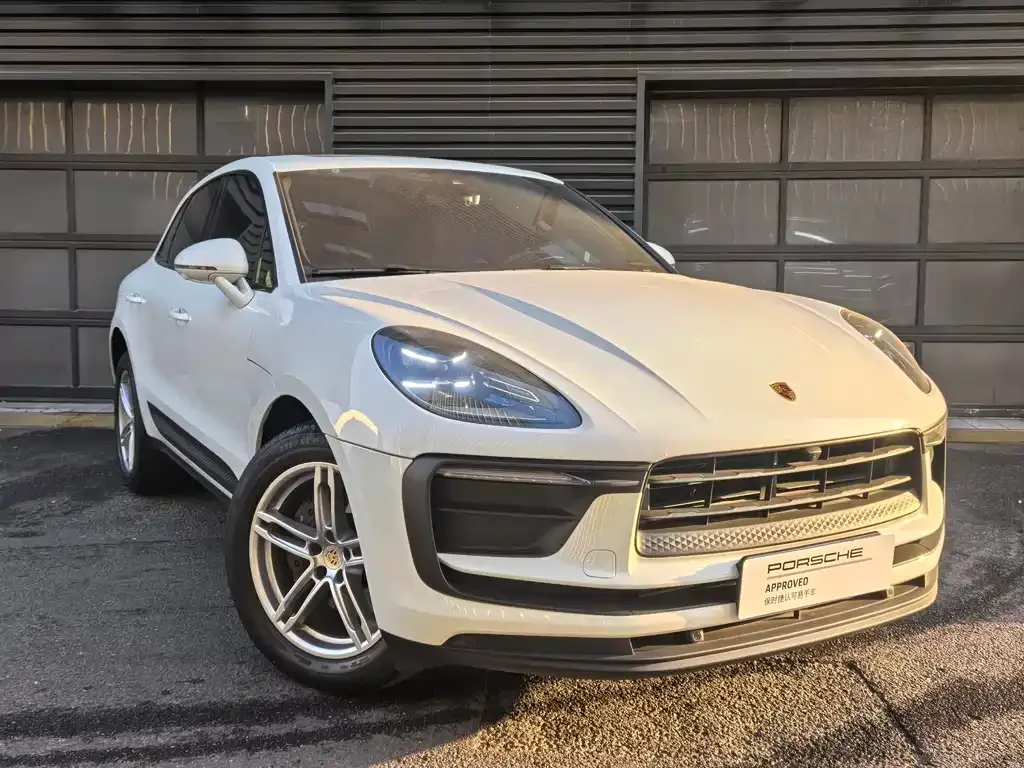 Porsche Macan — фото 9
